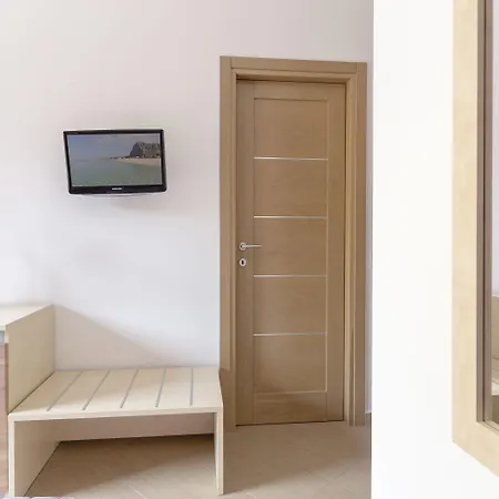 Acasamia 4* カステッルッツォ