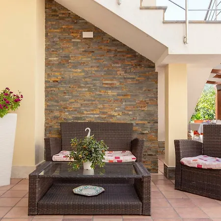 ベッド・アンド・ブレックファスト Acasamia 4*