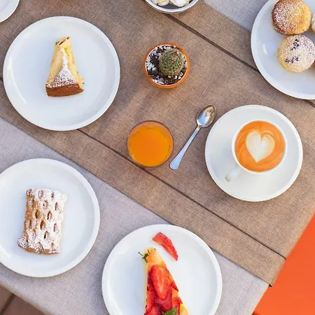 ベッド・アンド・ブレックファスト Acasamia カステッルッツォ